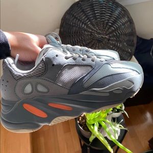 Yeezy Boost 700 ‘Inertia’